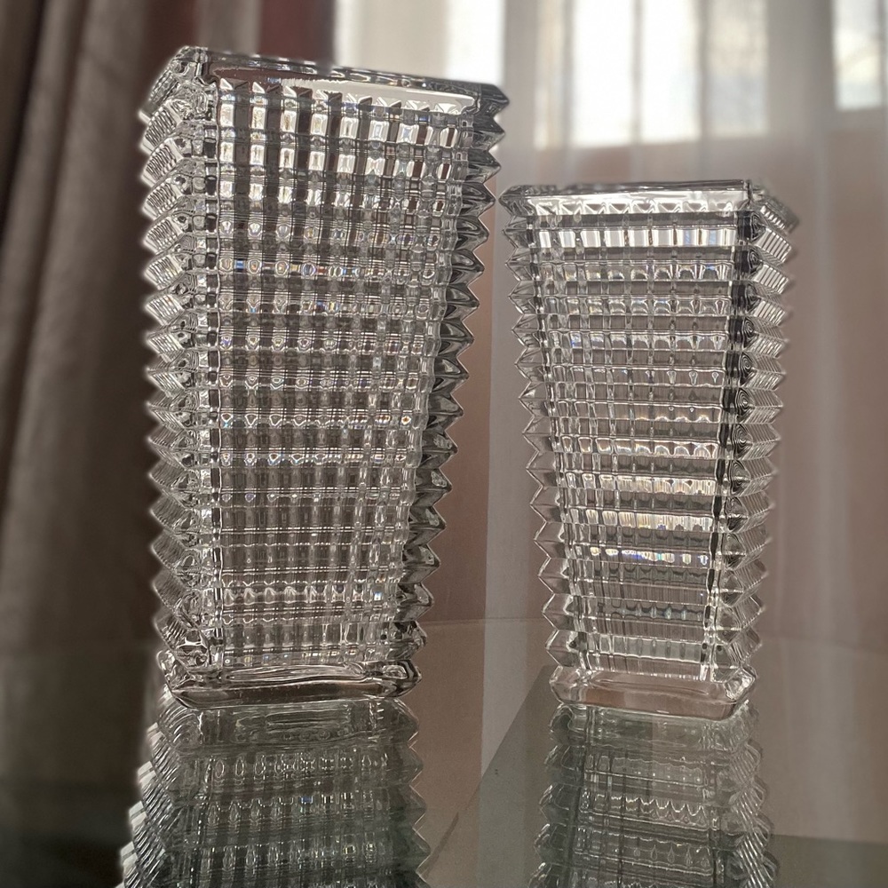 RECTANGULAR GLASS VASE 11" TALL